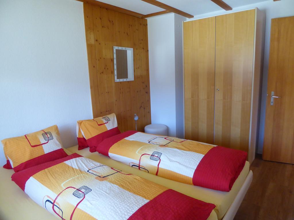 Ferienwohnung Chalet Gerbera Wengen Zimmer foto