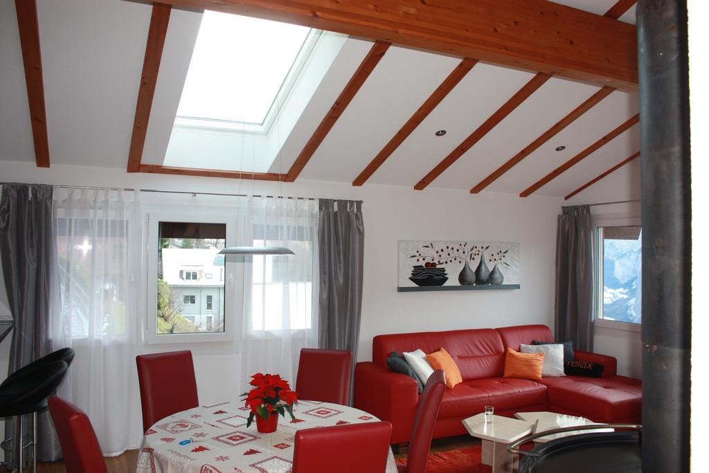 Ferienwohnung Chalet Gerbera Wengen Zimmer foto